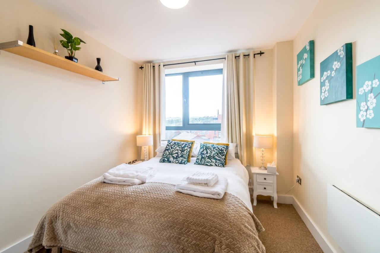 Spacious City 2 Bed, 2 Bath, Free Parking & Wifi Sheffield Exterior photo